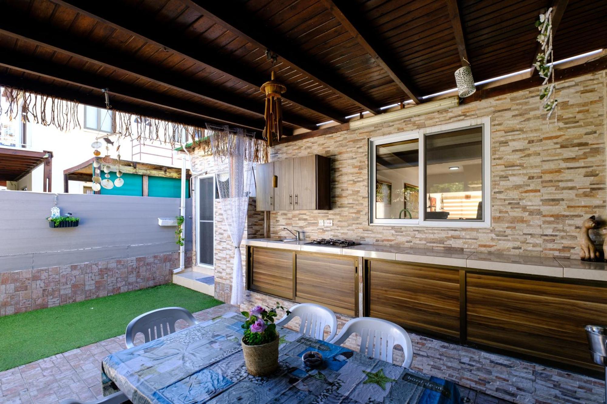 Demetris Apartment Meneou 外观 照片