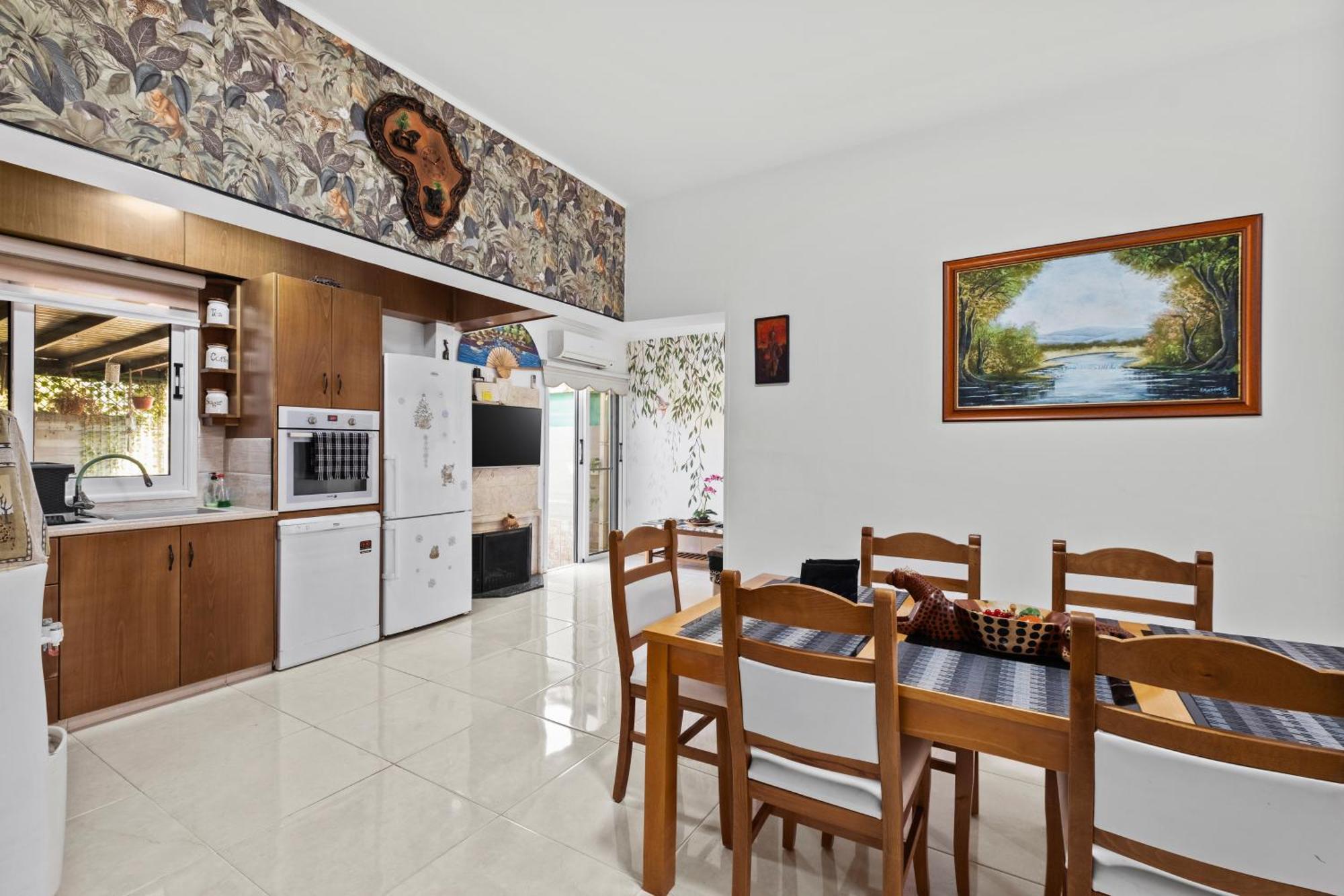 Demetris Apartment Meneou 外观 照片